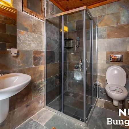 B&B Nun Bungalove