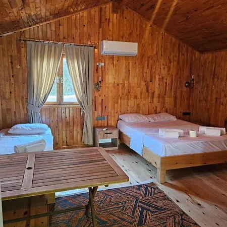 Nun Bungalove Frühstückspension 4*