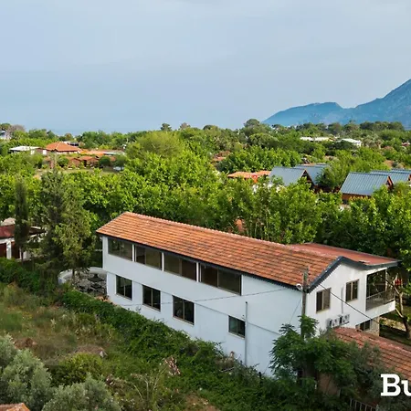 Bed & Breakfast Nun Bungalove